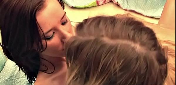  Brooke Skye & Faith Belle - Lesbian Oil Massage Show
